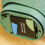 Der Akku der Fairbuds XL kann mit wenigen Handgriffen getauscht werden. (Bildquelle: iFixit)