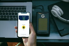 Die G-Technology ArmorLock NVMe SSD muss über eine App entsperrt werden, bevor man auf die Daten zugreifen kann. (Bild: Western Digital)
