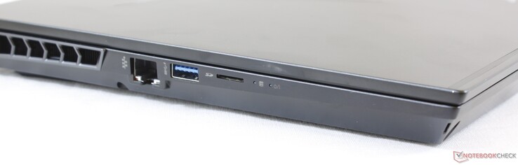Links: Gigabit RJ-45, USB 3.1 mit PowerShare, microSD-Kartenleser