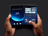 Das Microsoft Surface Duo erhält endlich das Update auf Android 12L mit neuen Multitasking-Features. (Bild: Microsoft)