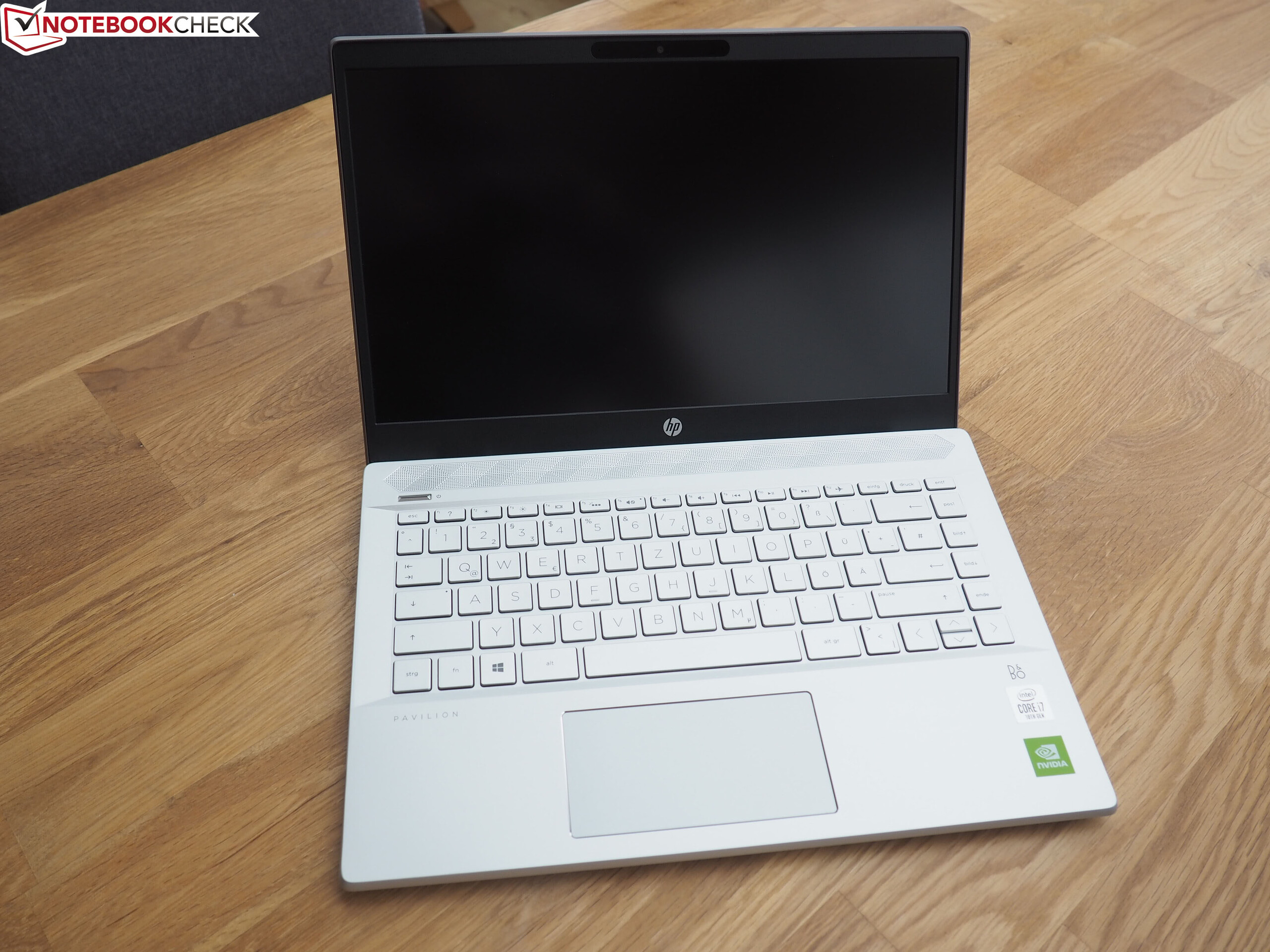 Test HP Pavilion 14 Laptop: Schicker Allrounder mit leuchtstarkem