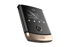 Das Motorla Razr kann auch im goldenen Gewand überzeugend aussehen. (Bild: Evan Blass)