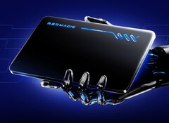 Das RedMagic Gaming Tablet 5 Pro setzt offenbar auf eine Flüssigkühlung mit Sichtfenster auf der Rückseite.