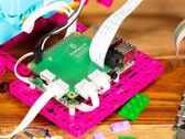 Der Build HAT erlaubt die Steuerung von LEGO (Bild: Raspberry Pi Foundation)