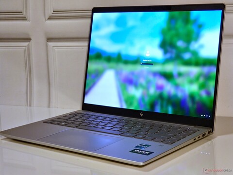 HP Pavilion Plus 14 Core i7 im Test