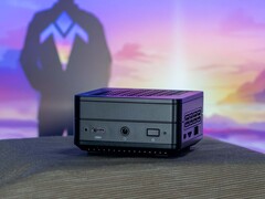Minisforum Mercury Series EM780 im Test: Extrem kompakter Mini-PC mit AMD Ryzen 7 7840U, 32 GB RAM und 1-TB-SSD