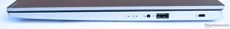 Rechte Seite: kombinierter Audioanschluss, 1x USB 2.0 Typ-A, Kensington-Lock