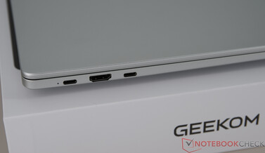 Geekom GeekBook M16 - Anschlüsse an der linken Seite