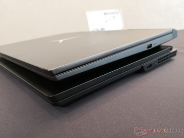 Legion Y7000 (oben) und Legion Y520 (unten)