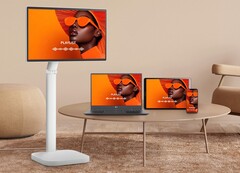 LG packt einen 32 Zoll Touchscreen auf einen Standfuß mit Rädern. (Bildquelle: LG)