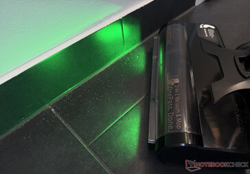 Grünes Licht macht Staub sichtbar