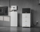 Der SunEnergyXT 500 PRO AC Core bietet bis zu 90 kWh Nachrüst-Speicherkapazität für PV-Anlagen.