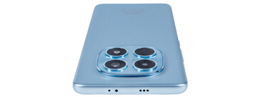 Kopfseite: Mikrofon, IR, Lautsprecher