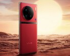 Das Vivo X90 Pro+ besitzt eine Hauptkamera mit 1 Zoll Sensor und ein 1.800 Nits helles AMOLED-Display. (Bild: Vivo)