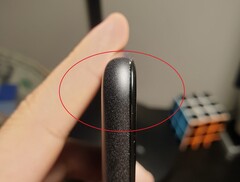 Das Pixel 5 von Google hat offenbar ein Problem mit Lücken zwischen Display und Chassis.
