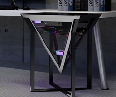 Azza: Neues Gehäuse ist eine Pyramide und kann als Tisch verwendet werden