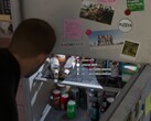 Jason aus GTA 6 sucht im Kühlschrank nach einem Drink