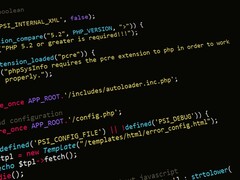 PHP-Quellcode auf einem dunklen Bildschirm