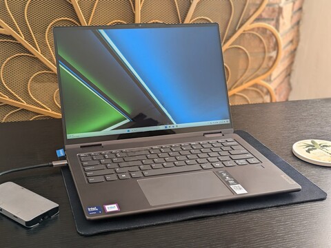 Lenovo Yoga 7 2-in-1 14IML9 Convertible Test: stilvoll für unter 700 US-Dollar