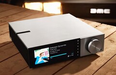 Cambridge Audio legt den Evo 150 Streaming-Verstärker als DeLorean Edition neu auf. (Bild: Cambridge Audio)