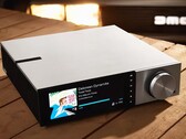 Cambridge Audio legt den Evo 150 Streaming-Verstärker als DeLorean Edition neu auf. (Bild: Cambridge Audio)