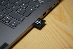 Fullsize SD-Cardreader im ThinkBook 14 G2