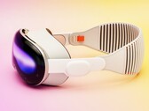 Apple soll schon ein Mixed-Reality-Headset der zweiten Generation entwickeln. (Bild: Igor Omilaev)