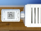 Mit dem FRITZ!DECT 302 präsentiert AVM ein neues smartes Heizkörperthermostat. (Bild: AVM)