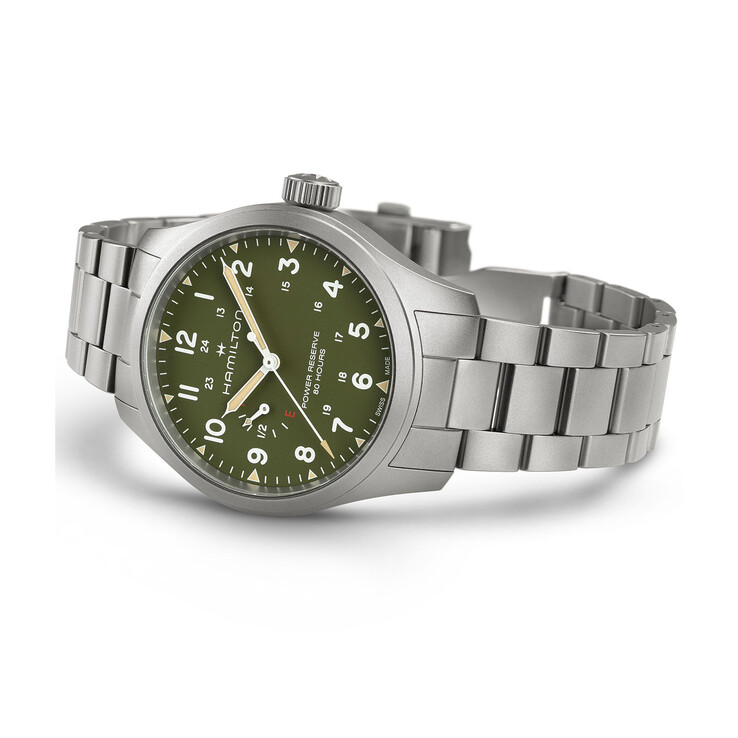 Die Hamilton Khaki Field Power Reserve 40 mm mit grünem Zifferblatt.