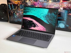 Chuwi UniBook Laptop im Test: MacBook-Neo-Konkurrent mit Intel Wildcat Lake für 449 US-Dollar