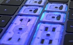 Ein internes Dokument bestätigt, dass Apple die MacBook-Tastatur in den neuen MacBook Pro-Modellen gefixt hat. (Bild: iFixit)