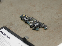 Das kleinste Ersatzteil ist der USB-C-Anschluss. (Foto: Andreas Sebayang/Notebookcheck.com)