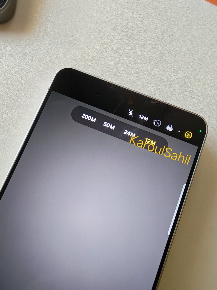 Der neue 24 Megapixel Modus zeigt sich nach Aktivierung in der Kamera-App.