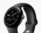 Die Google Pixel Watch 4 wird derzeit wieder zum Preis des Amazon Prime Day angeboten.