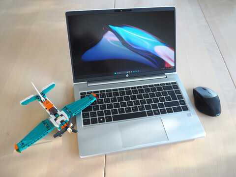 HP ProBook 445 G10 im Test: Licht und Schatten beim Office-Laptop