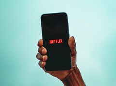 Netflix soll noch in diesem Jahr ein günstigeres Abonnement einführen, das teils durch Werbung finanziert wird. (Bild: Sayan Ghosh)