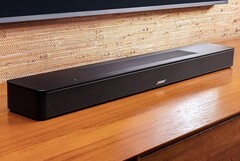 Amazon gewährt derzeit über 20% Rabatt auf die 550 Soundbar mit Dolby Atmos (Bild: Bose)