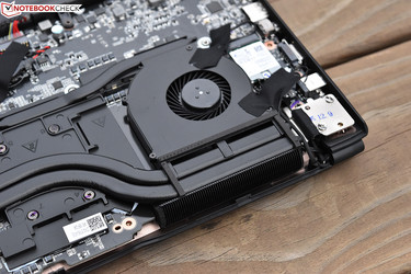 einer von zwei Lüftern