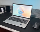 HP EliteBook 645 G9 Laptop im Test: Kompaktes und robustes Office-Notebook mit (ungenutztem) Potential