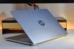 Das HP OmniBook 3 16 mit dem Qualcomm Snapdragon X
