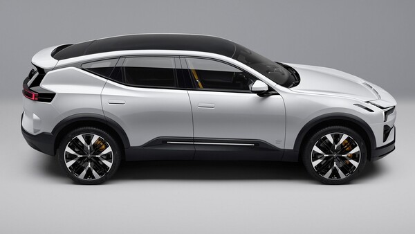 Der Premium-Elektro-Performance-SUV Polestar 3 im Profil.