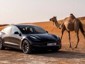 Neben dem beliebten Model Y wird natürlich auch das hier abgebildete Model 3 in der Wüsten-Hitze getestet (Bild: Tesla)