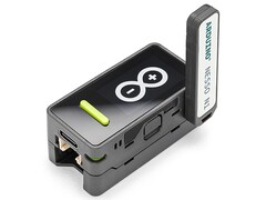 Der Nesso N1 kommt mit Antenne (Bildquelle: Arduino)