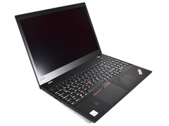 Lenovo ThinkPad P15s Gen 1 Laptop Test: Ultrabook-Workstation mit sehr hellem 4K-UHD-Panel