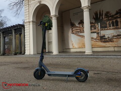 Xiaomi Mi Electric Scooter 3 im Test: Bewährter E-Scooter mit zwei Kritikpunkten