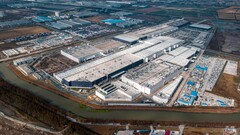 Tesla: Produktionsstopp für E-Autos in Gigafactory Shanghai.