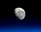 Ein Bild, das den Mond zeigt.