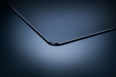 Das Razer Atlas Mauspad besteht aus gehärtetem Glas für die bestmöglichen Gleiteigenschaften. (Bild: Razer)