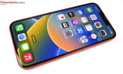 Das Apple iPhone 14 bietet praktisch dieselbe Selfie-Kamera wie das iPhone 14 Pro. (Bild: Notebookcheck)