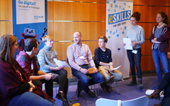 Schule: Eltern wünschen sich Pflichtfach Informatik ab der 5. Klasse